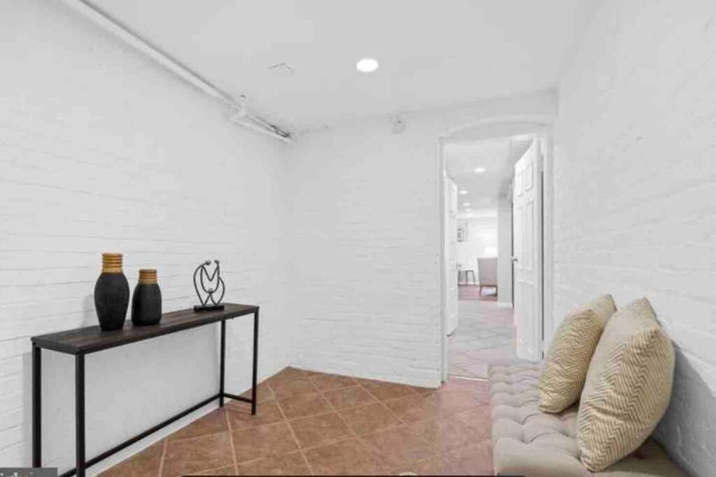 Ferienwohnung Glover Park/Georgetown Oasis With Parking Washington Exterior foto